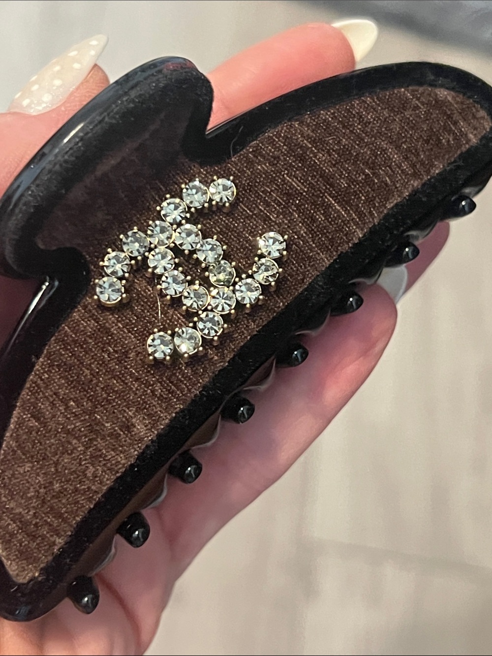 Crystal-Embellished Brown Hair Clip with Interlocking C Design